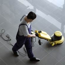 Czy warto korzystać z usług firm sprzątających? 